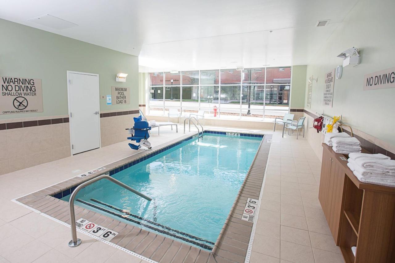 Springhill Suites By Marriott Bloomington Luaran gambar