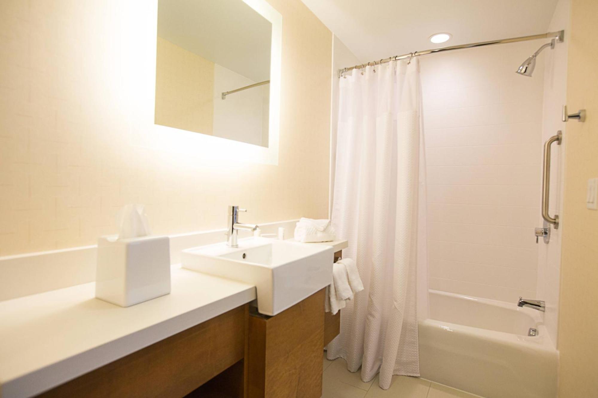 Springhill Suites By Marriott Bloomington Luaran gambar