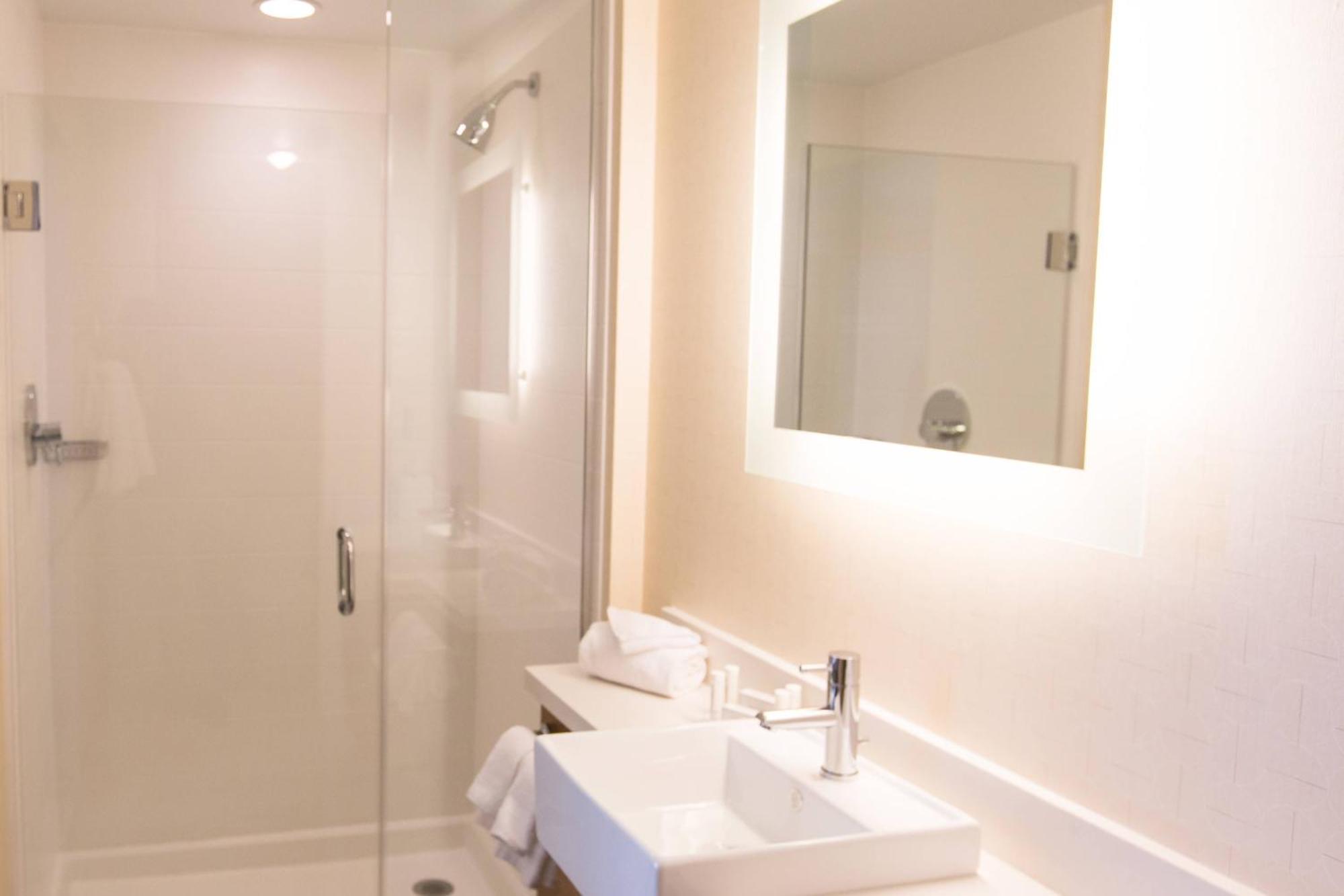 Springhill Suites By Marriott Bloomington Luaran gambar